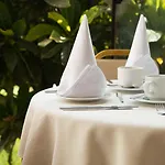 Garden Hotel