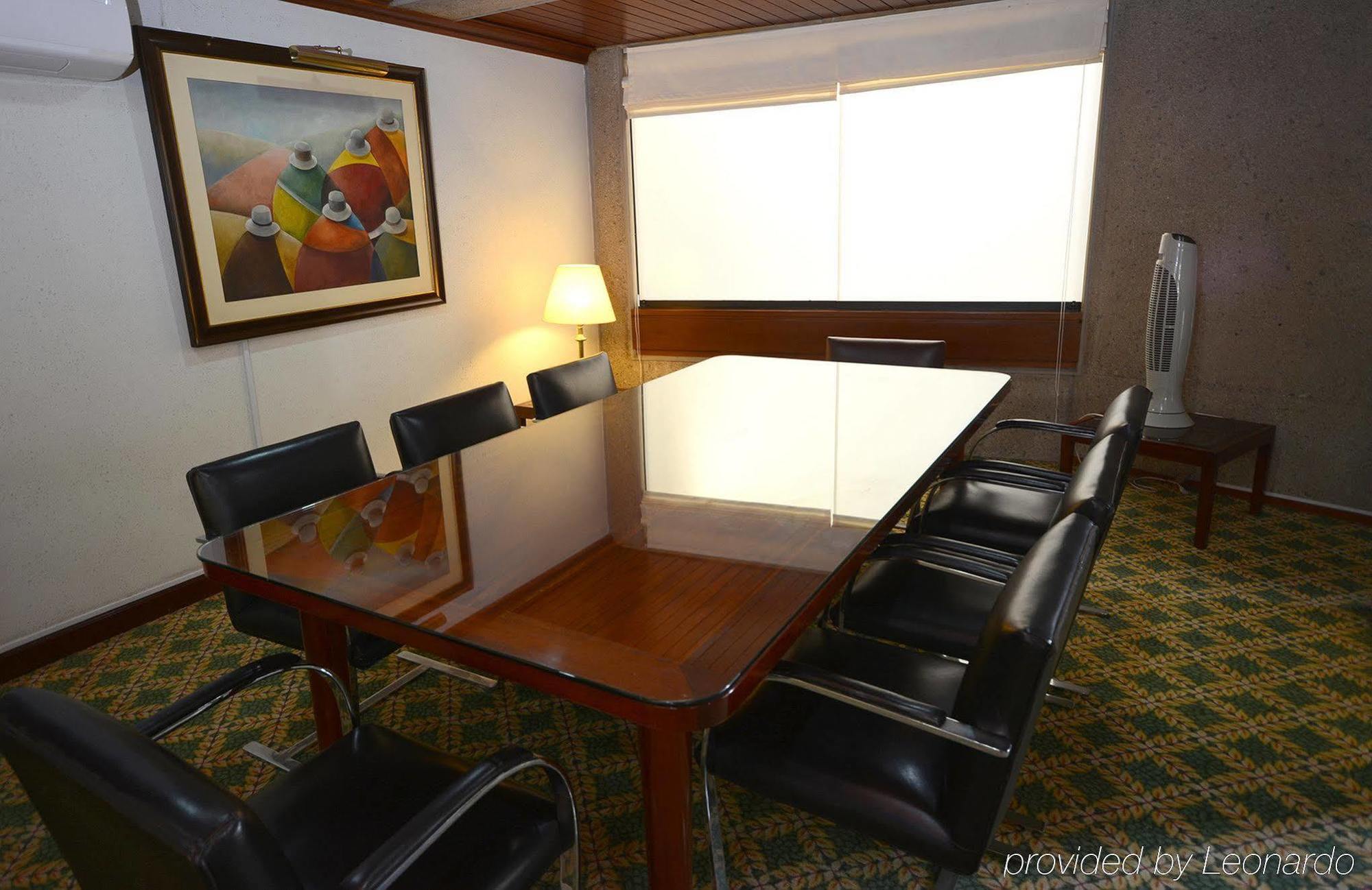 Garden Hotel 4*