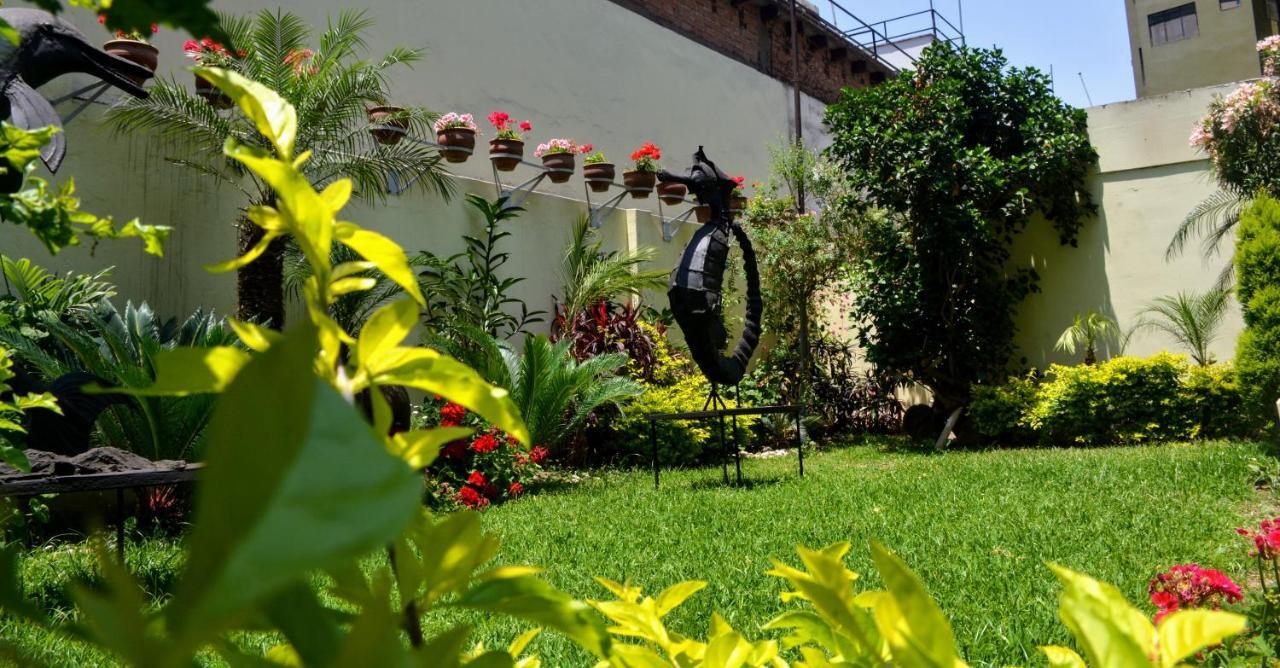 Garden Hotel 4*
